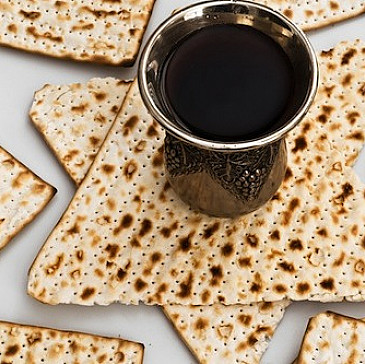 A Haggadah for a Virtual, Virtuous Seder