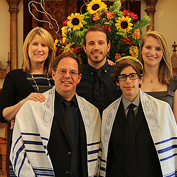 Thompson-Elliott Family Haggadah