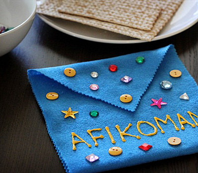 Song - Don't sit on the Afikomen