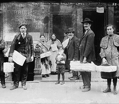 Historic Image of New York Jews Taking Home Free Matzohs